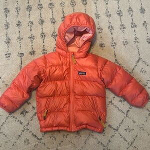 Patagonia hi-loft puffer, size 3T